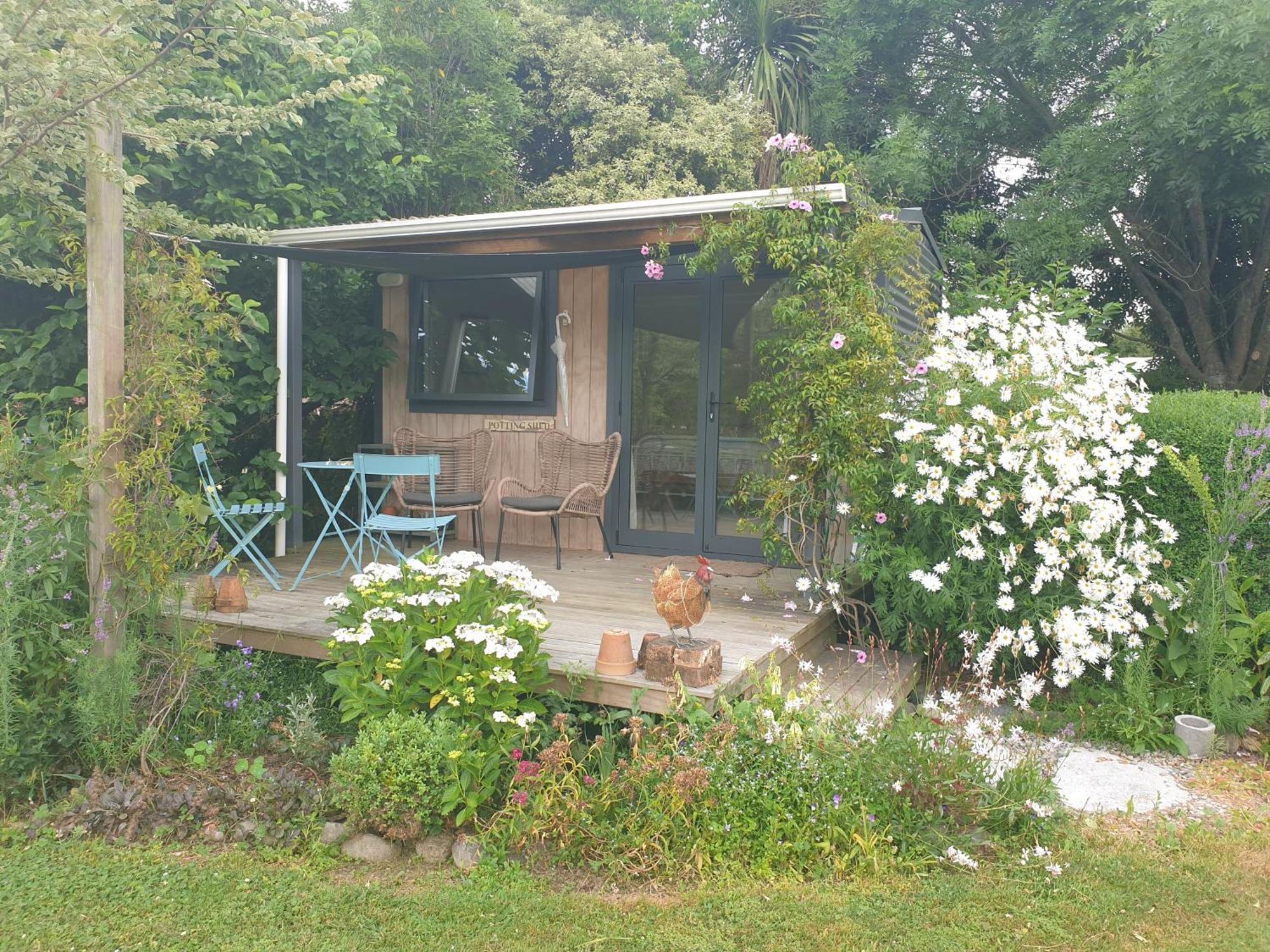 Cabins On Tudor Bed & Breakfast Motueka Exterior foto